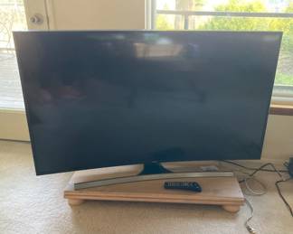Samsung 55in Curved TV