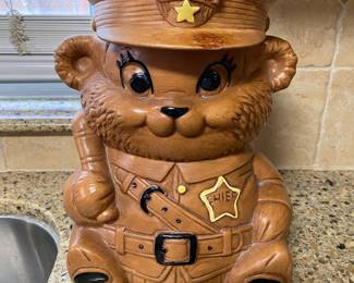 Twin Winton CA 1960's Baby Bear CookieJar