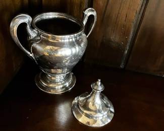 5 of 8 photos :

Reed and Barton Coffee Tea Set 
East Lake Design 5 Piece Set

