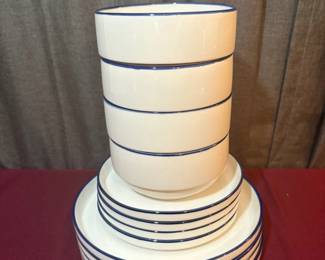 Mainstays Plates And Bowls