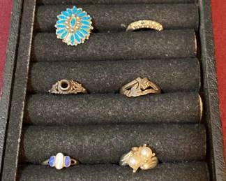 8Sillver Colored Rings