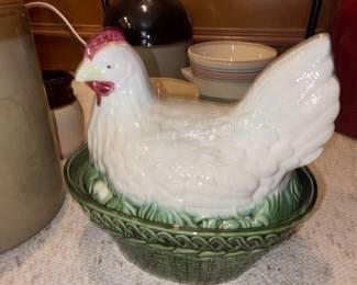 Vintage Retro Ceramic Hen on Nest Tureen W/ Spoon ( RED / WHITE / Green)