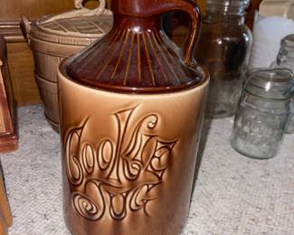 vintage McCoy "Cookie Jug" cookie jar