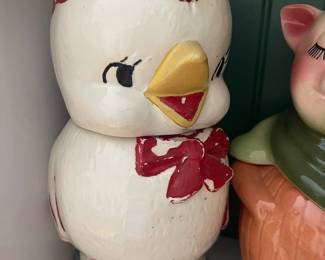 1940's Vintage Royal Ware Chick holding Cookie Cookie Jar