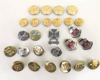 Lot of Vintage Military Buttons
