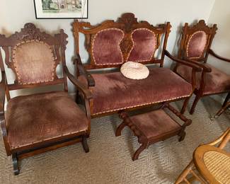 Beautiful Victorian set