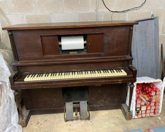 Antique player piano 