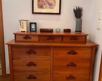 Berkley dresser