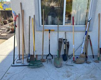 Gardening tools of all kinds 