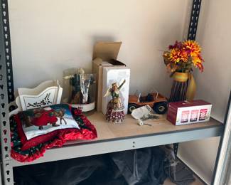 Great metal shelfs for the garage to help store items