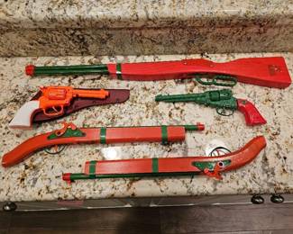 227 WoodMetalToyCapGuns