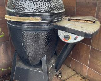 197 BlackOliveSmokerGrill