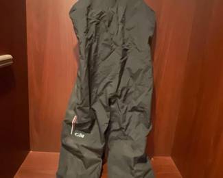 220 GillWetWeatherCoverallsLikeNewSmall