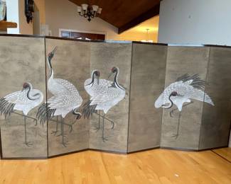 78 MidCenturyJapaneseWhiteCranePaintedCanvasScreen   