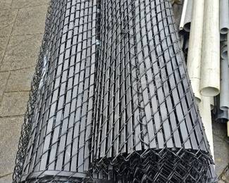 163 Over200OfUsedBlackChainLinkFencingPolesTopRailHardware  