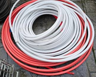 177 RedWhite34PEXPipeRed12PEX