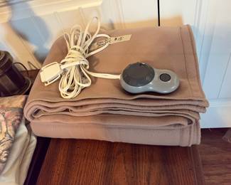 Electric blanket 