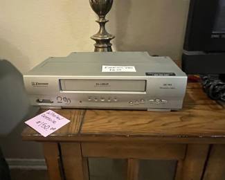 Emerson VHS player