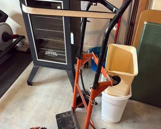 hand truck