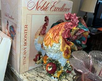Tuscany rooster hand-painted centerpiece