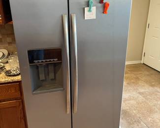 Terrific Whirlpool stainless side by side