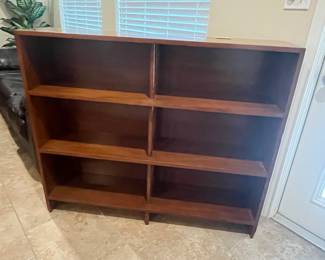 Double bookshelf