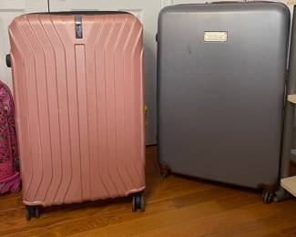 Assortment of luggage & travel 