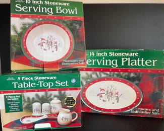 Royal Seasons 5 piece stoneware table top set