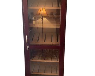 Cigar humidor cabinet 