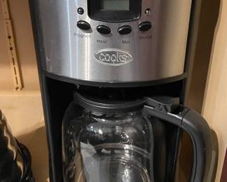 Cooks 12 cup coffee maker