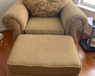 Armchair & ottoman 