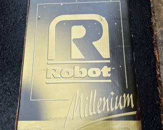 Robot Millenium 