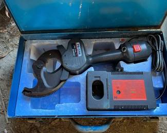HUSKIE TOOLS CUTTING TOOL