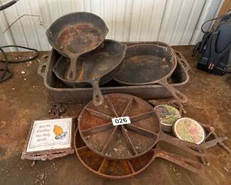 LOT OF CAST IRON