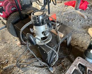 CRAFTSMAN ROUTER AND ROUTER TABLE