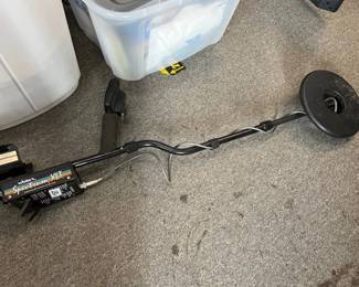 WHITE SPECTRUM XLT METAL DETECTOR