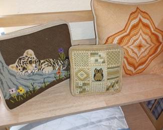 matching tiger tapestry "lower".....