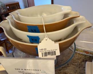 Pyrex Nesting Bowl Set 