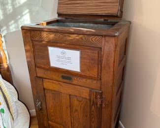Furniture City Ice Box