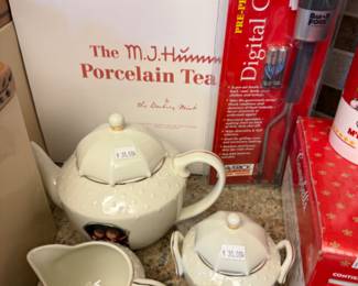Porcelain Tea Set