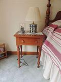 CHERRY SIDE TABLE