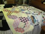 aNTIQUE QUILTS