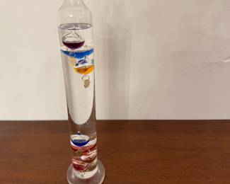 Galileo thermometer