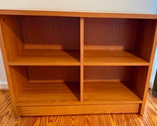Bookshelf 