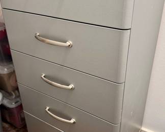“Malibu” dresser 