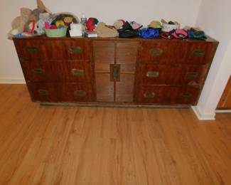 Vintage Dixie Campaigne Dresser