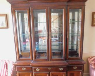 Mahogany American Drew Lighted China Cabinet