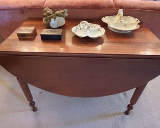 drop leaf table
