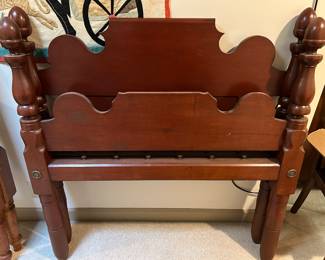 Twin head and footboard