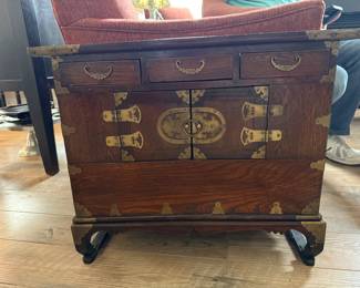 Small Tansu Chest